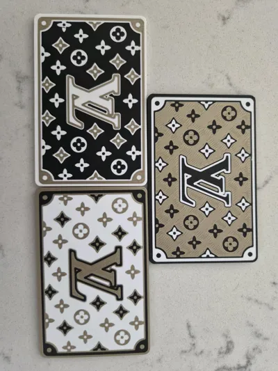 LV Credit Card Cover/ Sleeve Tap and Pay - Image 6